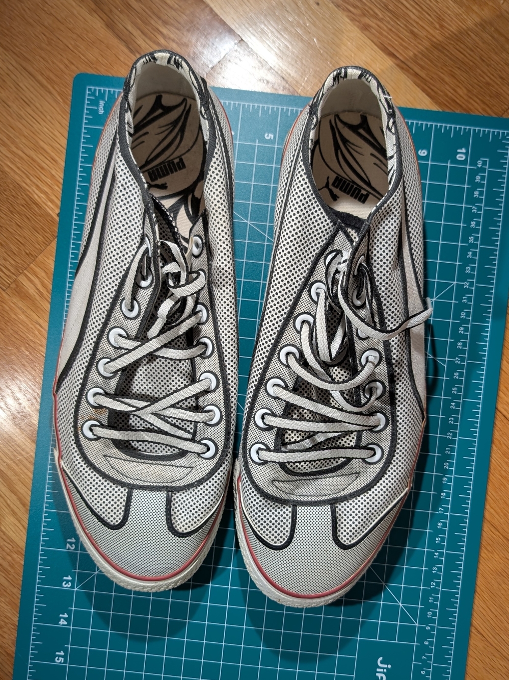 Puma Mesh Low Top Sneakers Men's Size 13 Black White Red Graphic
